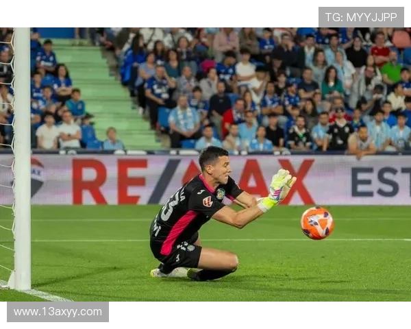 奥布拉克：超低失误率与极致稳定性的门将解析