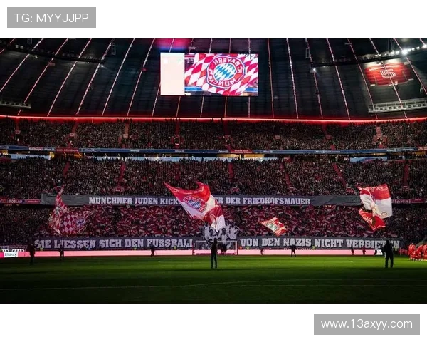 拜仁防线问题持续暴露：近期表现波动，对争冠形势产生影响