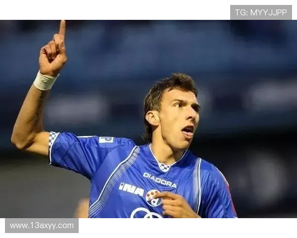 瓦伦西亚运营危机逐步反映于财政状况,球队可持续发展面临考验 瓦伦西亚运营危机逐步反映于财政状况,球队可持续发展面临考验