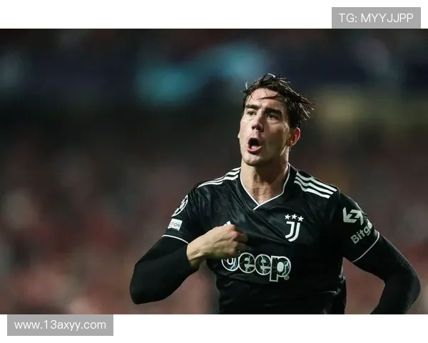 弗拉霍维奇:从潜力中锋到亿元先生的巅峰期成长解析 弗拉霍维奇:从潜力中锋到亿元先生的巅峰期成长解析