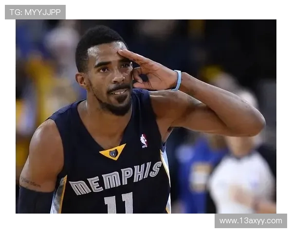 布拉德利·比尔突破创造得分机会明显胜过迈克·康利