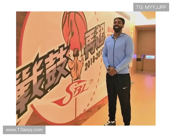 OJ·梅奥无球跑动提升投篮效率明显拉开进攻空间 OJ·梅奥无球跑动提升投篮效率明显拉开进攻空间